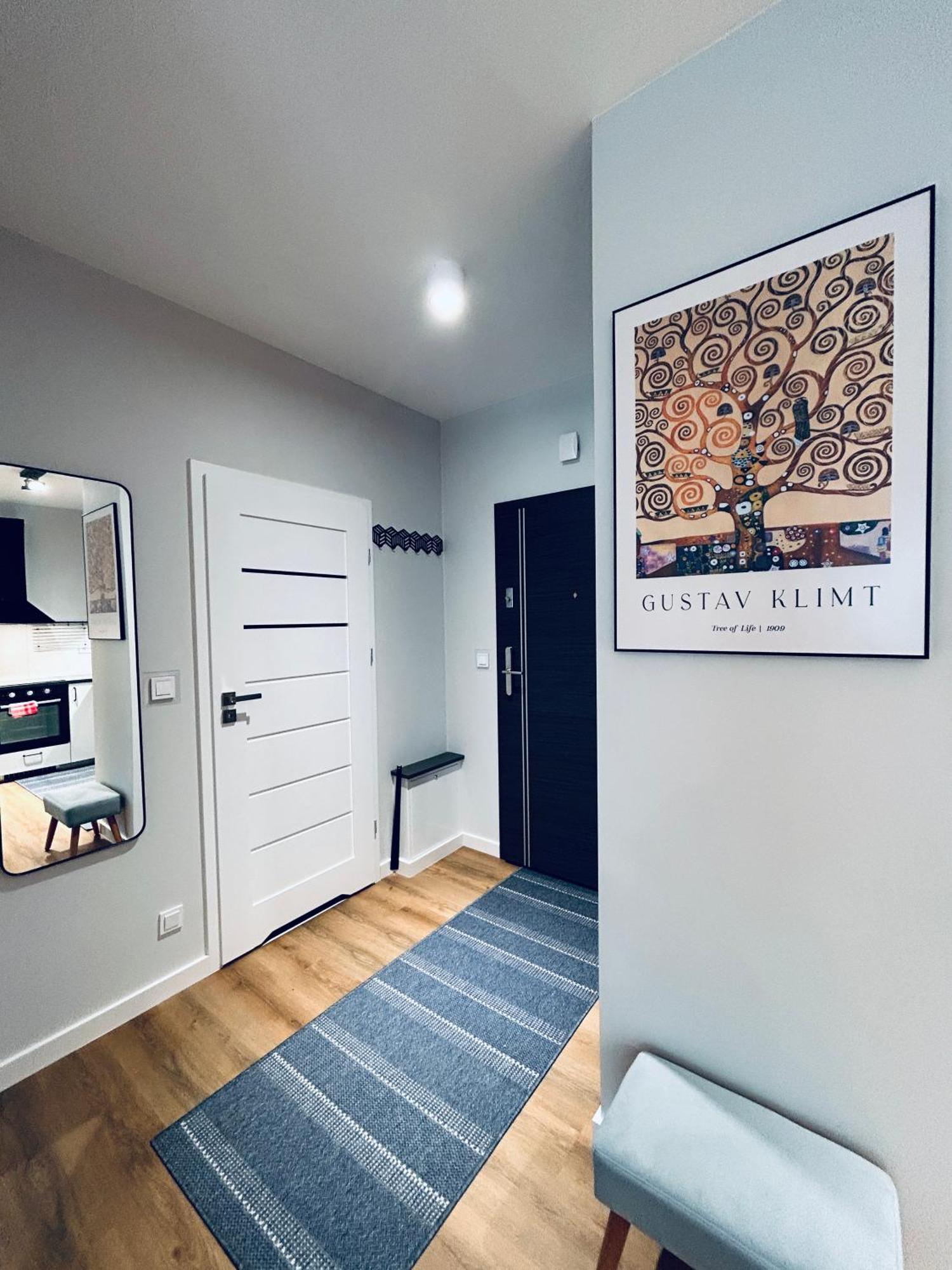 Boleslaviaapartments - Apartament Merci 4, Private Parking Free, Air Condition Boleslawiec  Esterno foto